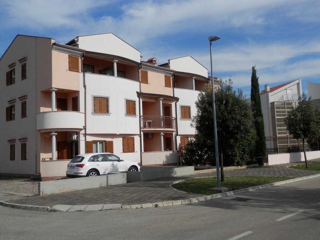 Apartments Nautica II Новиград Экстерьер фото